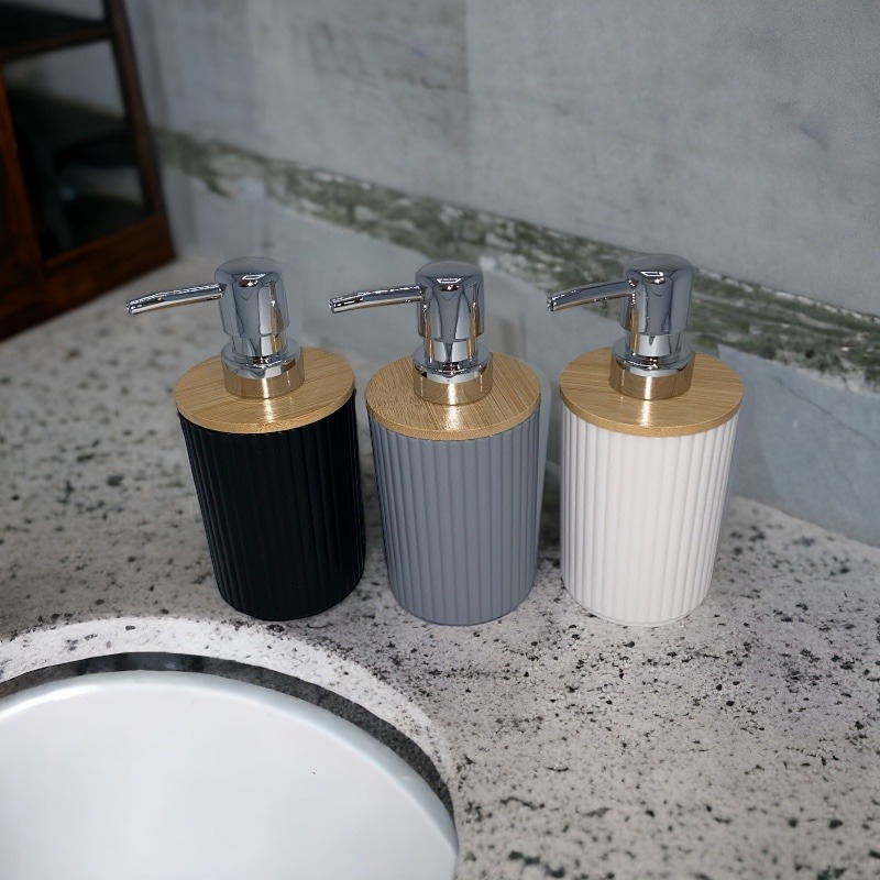 ROUND SOAP DISPENSERS