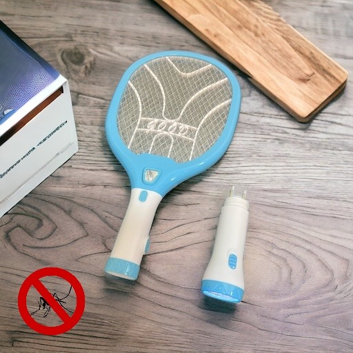 MOSQUITO SWATTER WITH FLASHLIGHT